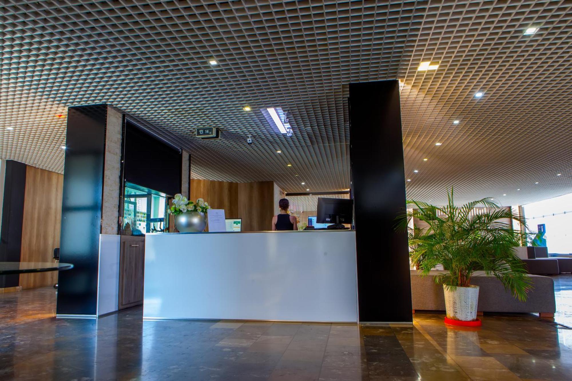 Cross Resort Hotel Jerevan Eksteriør billede