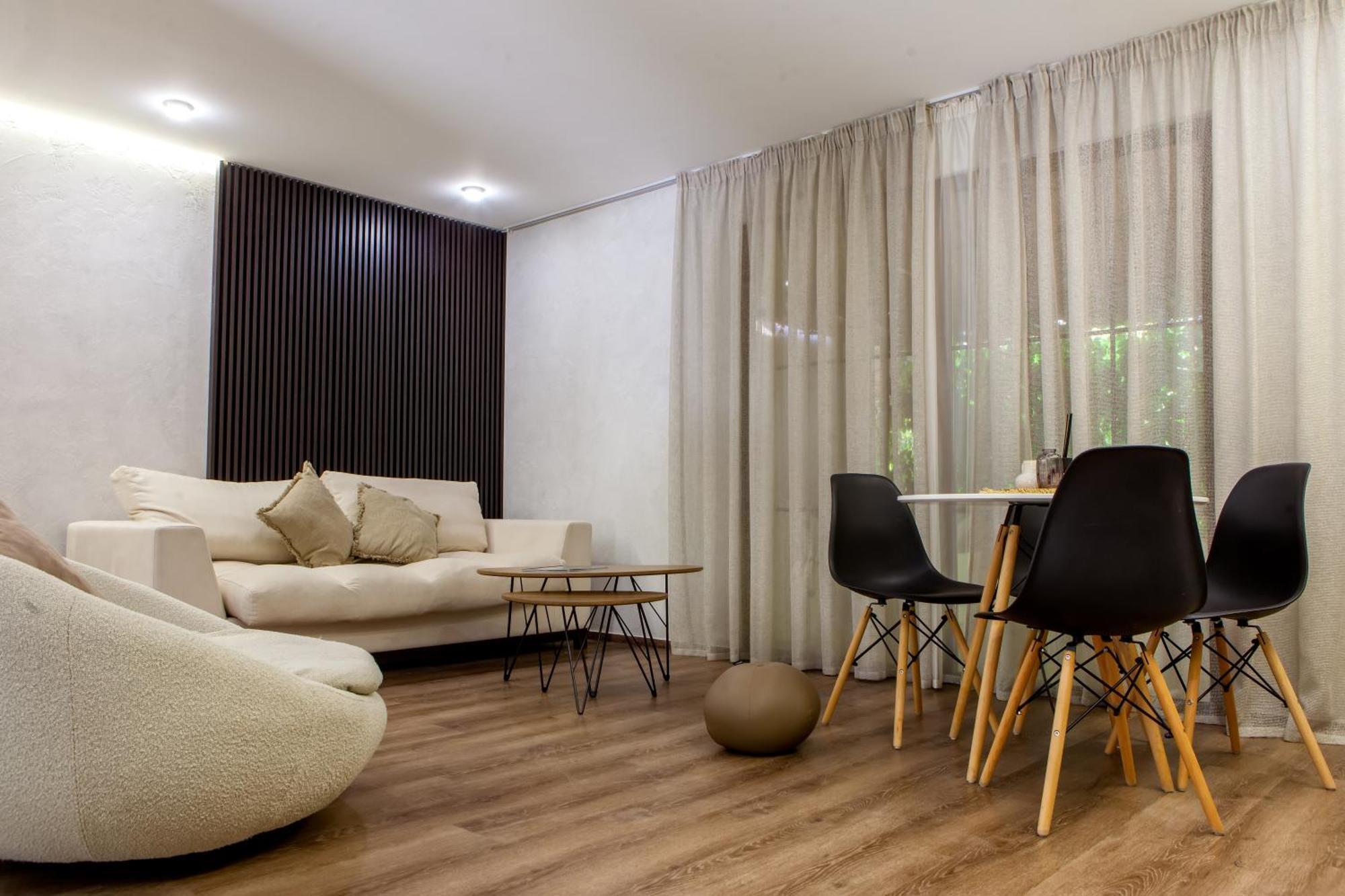 Cross Resort Hotel Jerevan Eksteriør billede